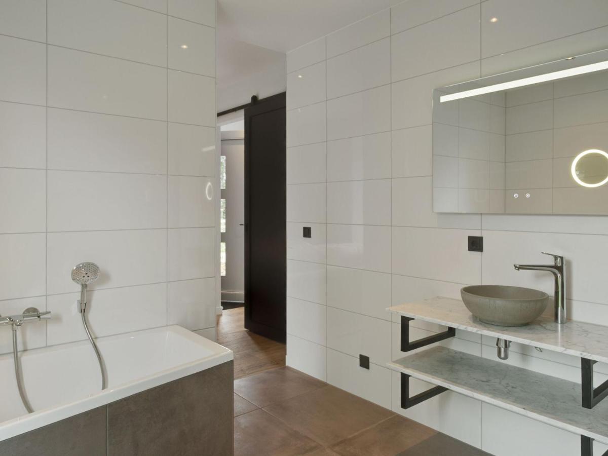 Holiday Home On Island Texel With Sauna Westermient ภายนอก รูปภาพ
